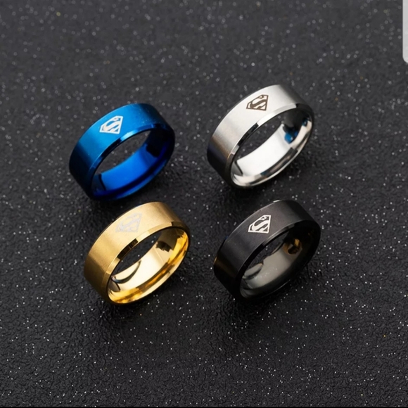 Superman men's Stainless Steel ring !!! - Picture 2 of 4